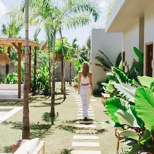 Отель Alma Bingin Boutique, Улувату